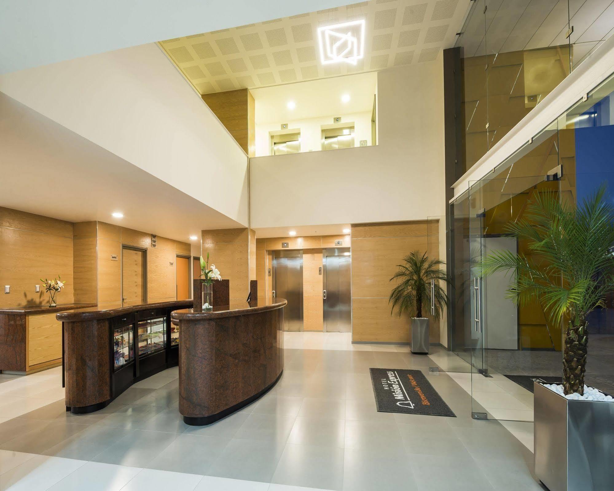 Mision Express Hotel Queretaro