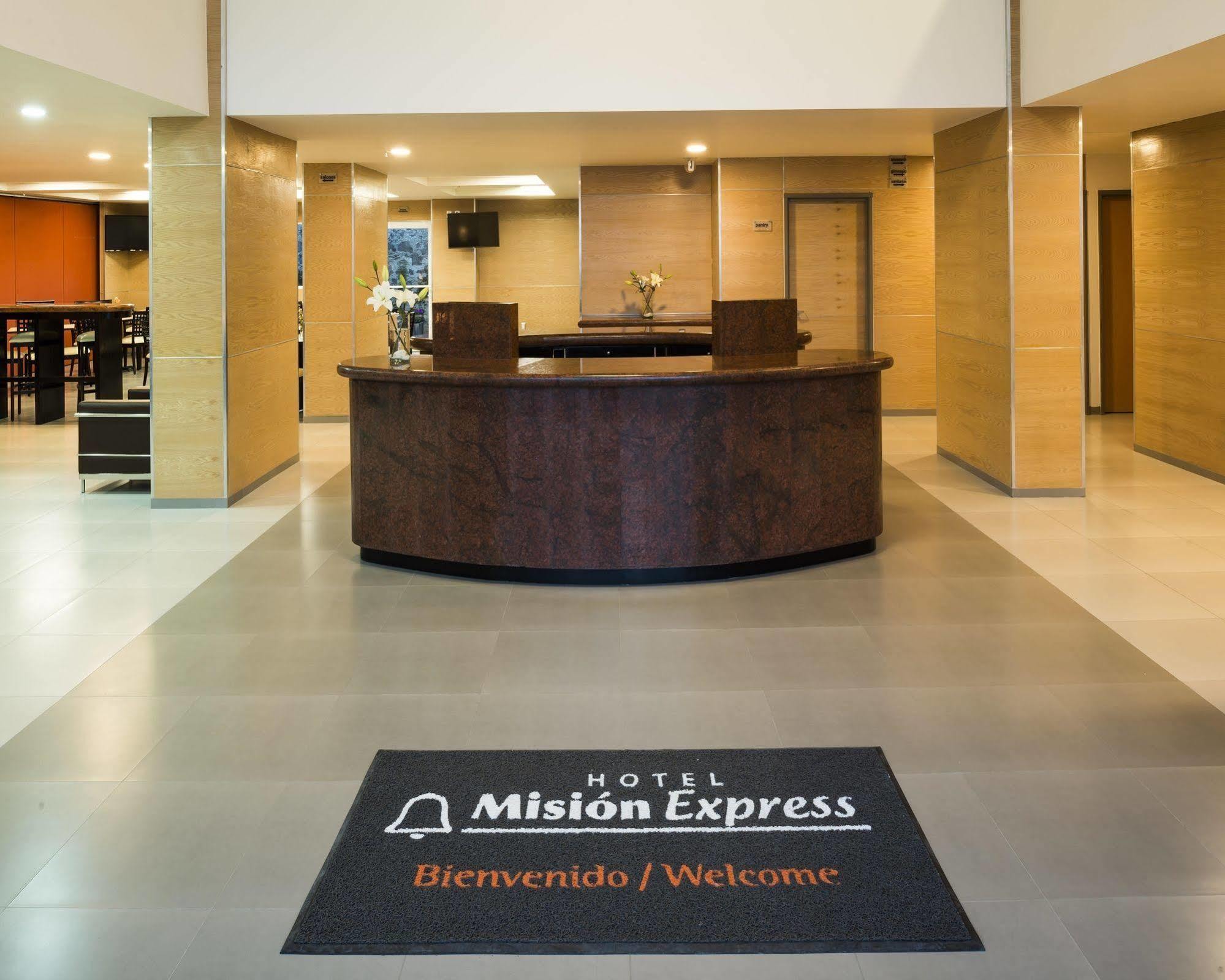 Hotel Mision Express Queretaro