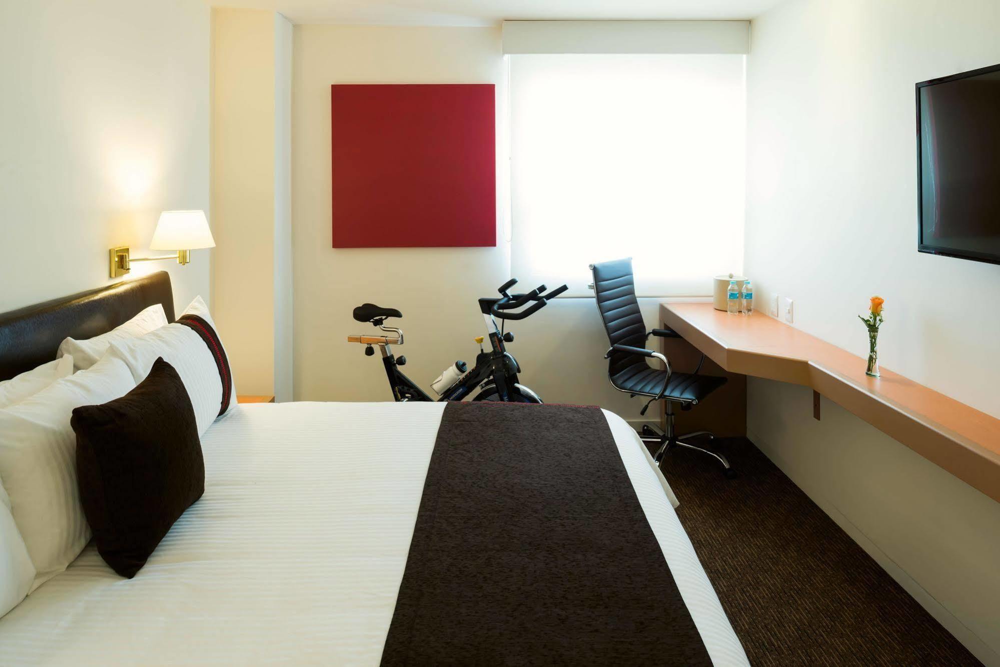 Hotel Mision Express